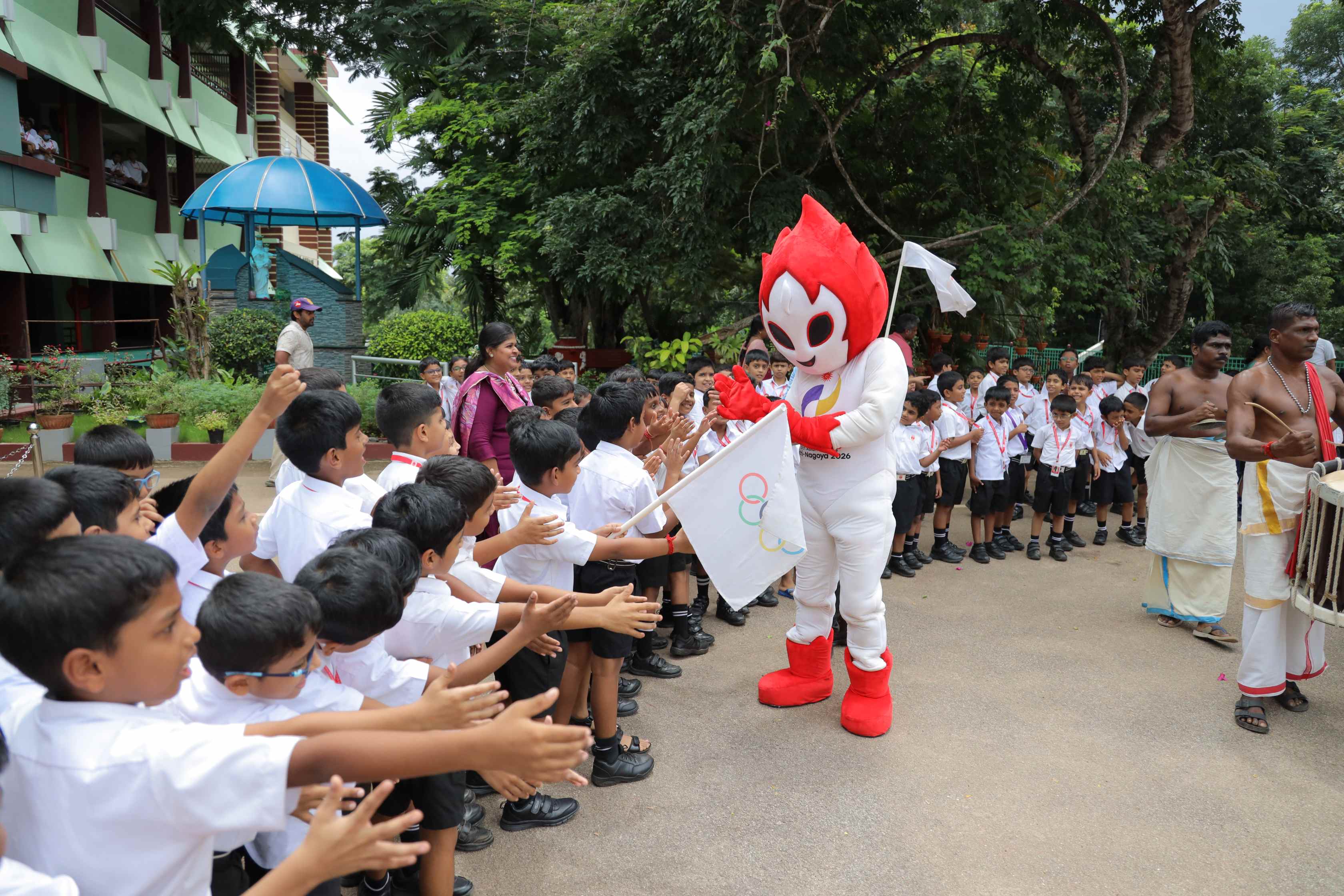 LOYOLA SCHOOL